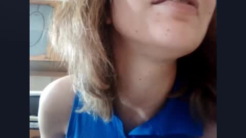 Snapshot of kacilangowski chatting on 6, 10, 2025 Nika online show from 6, 10, 2025