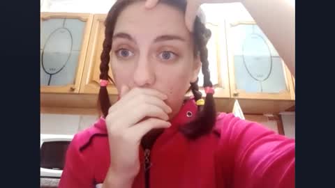 Snapshot of kacilangowski chatting on 22, 10, 2025 Nika online show from 22, 10, 2025