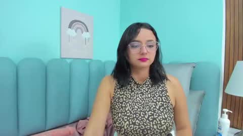 Snapshot of kae_styles chatting on 5, 3, 2025 Kyelie online show from 5, 3, 2025