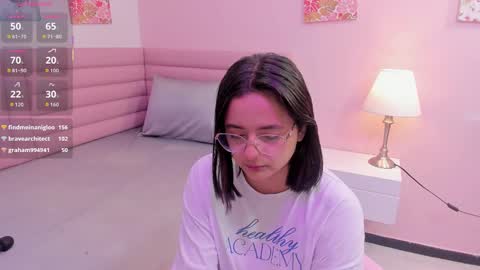 Snapshot of kae_styles chatting on 28, 9, 2025 Kyelie online show from 28, 9, 2025