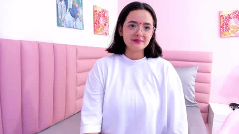 Snapshot of kae_styles chatting on 7, 10, 2025 Kyelie online show from 7, 10, 2025