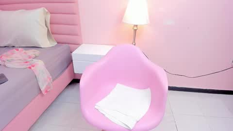 Snapshot of kae_styles chatting on 30, 10, 2025 Kyelie online show from 30, 10, 2025