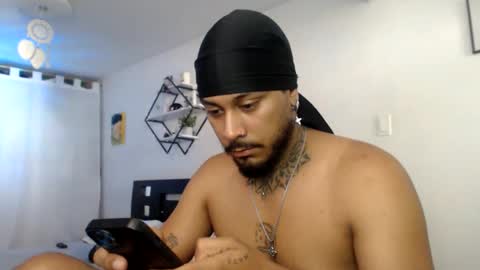 Snapshot of kaelsantos chatting on 16, 10, 2025 online show from 16, 10, 2025