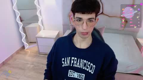 Snapshot of kai_tay1 chatting on 11, 4, 2026 kai_tay1 online show from 11, 4, 2026