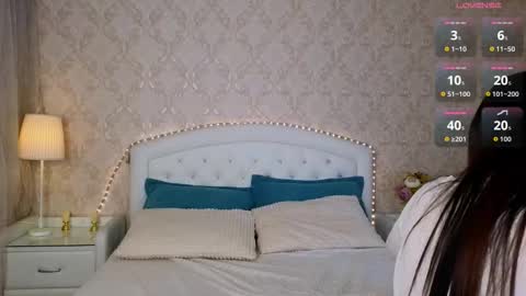 Kaia Monday Thursday FridaySaturdaySunday online show from 26, 10, 2025