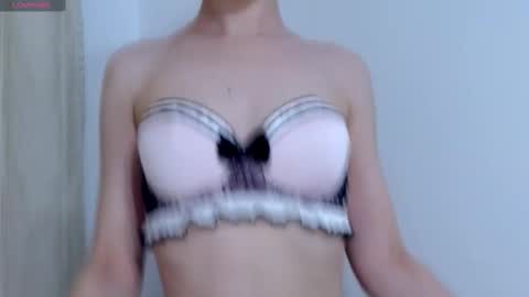 Snapshot of kailalewis chatting on 2, 10, 2025 Kaila Lewis online show from 2, 10, 2025