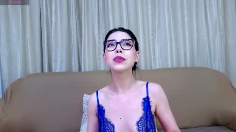 Snapshot of kailalewis chatting on 10, 10, 2025 Kaila Lewis online show from 10, 10, 2025