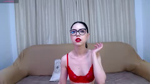 Snapshot of kailalewis chatting on 21, 10, 2025 Kaila Lewis online show from 21, 10, 2025