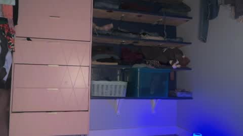 Snapshot of kaileeshy chatting on 8, 4, 2026 Kailee Smile online show from 8, 4, 2026