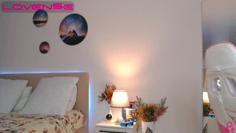 Snapshot of kailyginger chatting on 22, 1, 2025 My name is Mia Pleasures to see you Lets have good time together online show from 22, 1, 2025