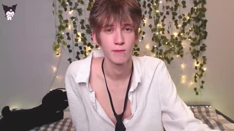 slutkai online show from 16, 12, 2025