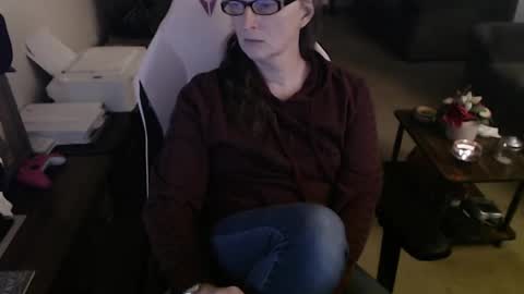 Snapshot of kait331 chatting on 6, 1, 2026 Camprincess331 online show from 6, 1, 2026