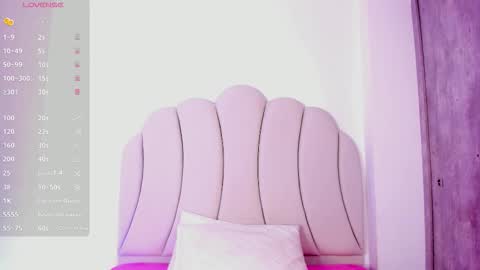 Kaity Lane online show from 2, 2, 2026