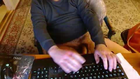 Snapshot of kaiuty chatting on 21, 11, 2025 Leon online show from 21, 11, 2025