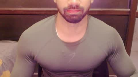 Vicky online show from 28, 10, 2025