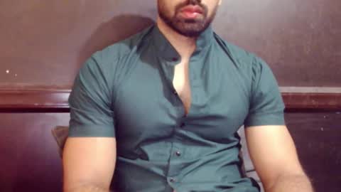 Vicky online show from 31, 10, 2025