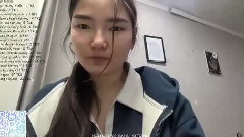 Snapshot of kalalinet chatting on 24, 4, 2026 Sakura online show from 24, 4, 2026