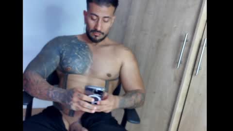 Snapshot of kaleth_price chatting on 4, 3, 2025 Kaleth Price online show from 4, 3, 2025