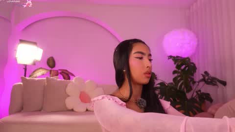 Snapshot of kali_hiill chatting on 8, 10, 2025 Sweet Kali online show from 8, 10, 2025