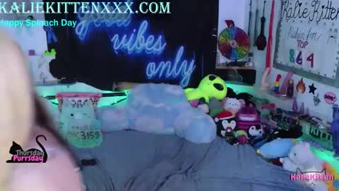 Snapshot of kaliekitten chatting on 26, 3, 2026 KalieKitten online show from 26, 3, 2026