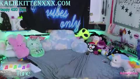 Snapshot of kaliekitten chatting on 21, 4, 2026 KalieKitten online show from 21, 4, 2026