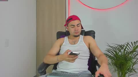 Snapshot of kalivan_voinesscu chatting on 23, 2, 2026 K A L I online show from 23, 2, 2026