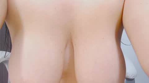 Snapshot of kally_higgins chatting on 2, 5, 2026 Hannah online show from 2, 5, 2026