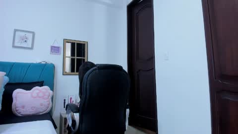 Snapshot of kam_lopez chatting on 5, 5, 2026 Kamilalopez online show from 5, 5, 2026