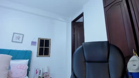 Snapshot of kam_lopez chatting on 28, 5, 2026 Kamilalopez online show from 28, 5, 2026