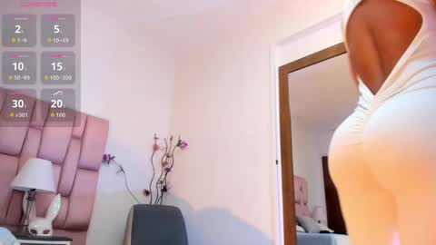 Snapshot of kamila_arias chatting on 30, 4, 2026 online show from 30, 4, 2026