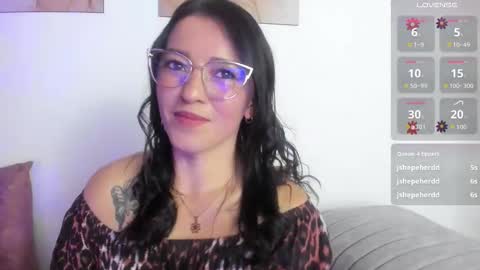 Snapshot of kamila_flower chatting on 13, 11, 2025 kamila_flower online show from 13, 11, 2025