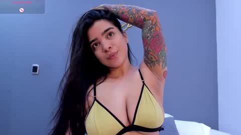 Snapshot of kamilabetancourt chatting on 3, 6, 2026 Kamila Betancourt online show from 3, 6, 2026