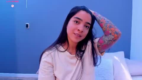 Snapshot of kamilabetancourt chatting on 12, 6, 2026 Kamila Betancourt online show from 12, 6, 2026