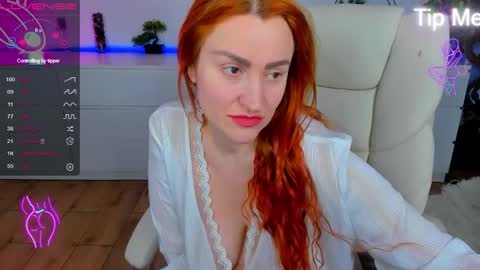 kamilahot25 online show from 2, 11, 2025