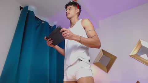 Kami online show from 4, 12, 2025