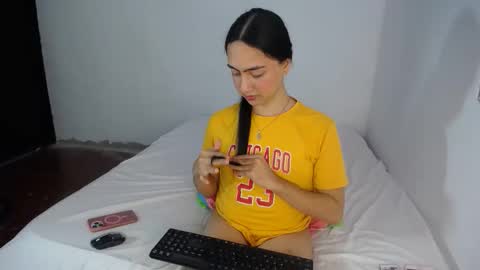 Snapshot of kammi_candy chatting on 26, 3, 2026 -- kammi -- online show from 26, 3, 2026