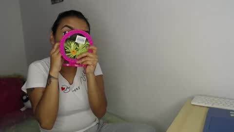 kammy   y   camila online show from 22, 10, 2025