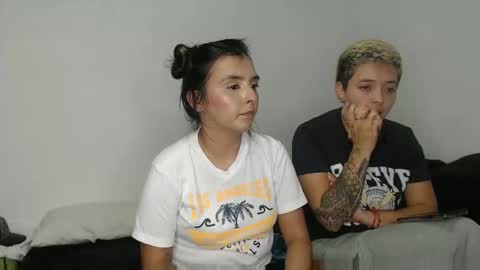 Snapshot of kammy_cami chatting on 9, 3, 2026 kammy y camila online show from 9, 3, 2026