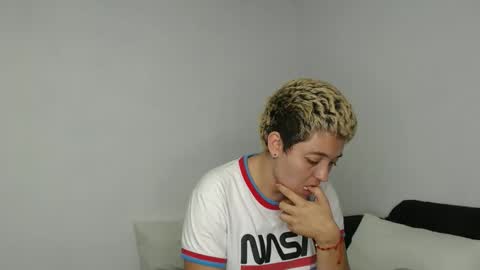 Snapshot of kammy_cami chatting on 13, 3, 2026 kammy y camila online show from 13, 3, 2026