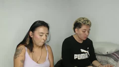 Snapshot of kammy_cami chatting on 25, 3, 2026 kammy y camila online show from 25, 3, 2026