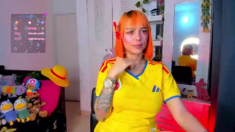 Snapshot of kandygirl_023 chatting on 17, 6, 2026 hello Im Danni online show from 17, 6, 2026