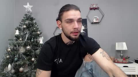 Snapshot of kanehunter chatting on 22, 12, 2025 Kane online show from 22, 12, 2025