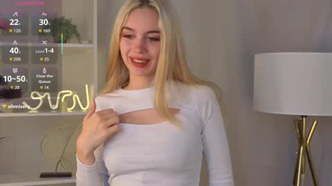 Snapshot of kaneshacornick chatting on 22, 9, 2025 Alice online show from 22, 9, 2025