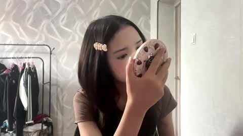 Snapshot of kanishabroadstone chatting on 12, 5, 2026 Lily online show from 12, 5, 2026