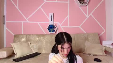 kaoriille online show from 21, 2, 2025