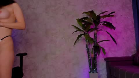 Emma online show from 26, 2, 2025