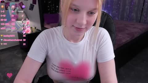 Snapshot of karambamoon chatting on 25, 1, 2025 Lera online show from 25, 1, 2025