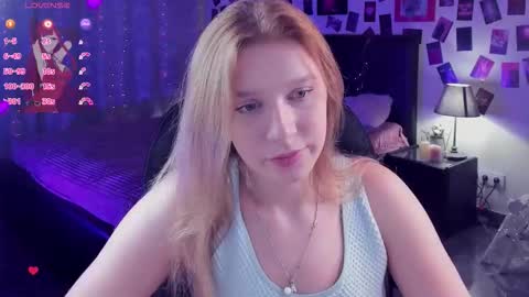 Snapshot of karambamoon chatting on 12, 10, 2025 Lera online show from 12, 10, 2025