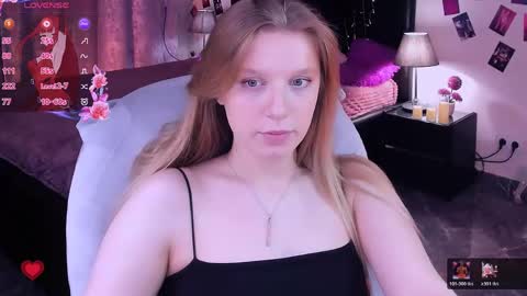 Snapshot of karambamoon chatting on 24, 3, 2026 Lera online show from 24, 3, 2026