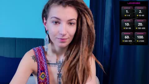 Snapshot of karatart chatting on 3, 10, 2025 Kara online show from 3, 10, 2025